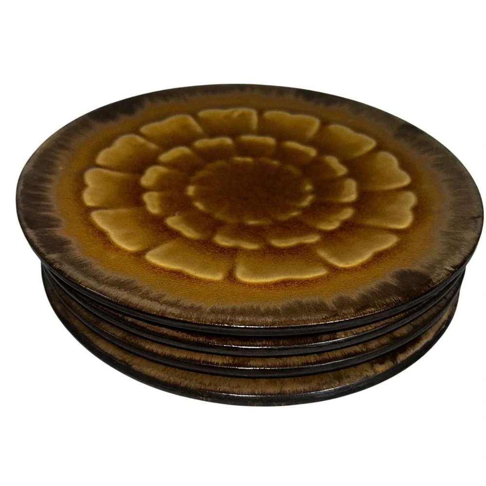 Pier 1‎ Akita Earthenware Plates Set of 4 Brown Gold Floral Design Lotuas Flower